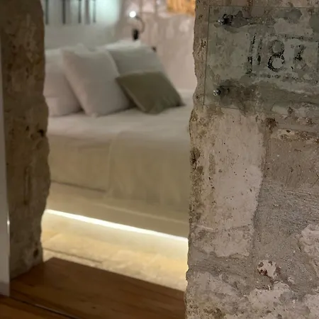 Adyton Case de vacanță