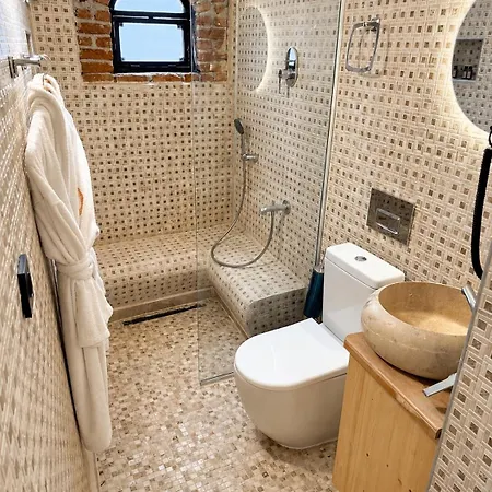 Adyton Case de vacanță *